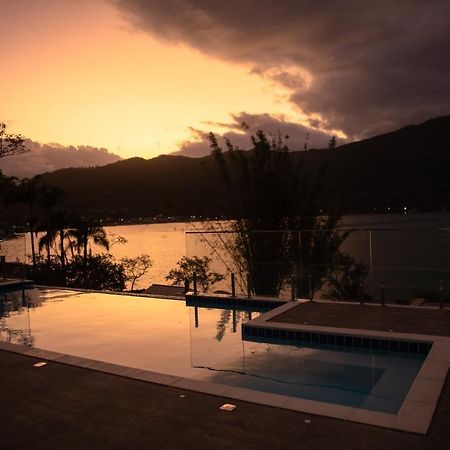 Paraiso Da Enseada De Brito Palhoça Esterno foto